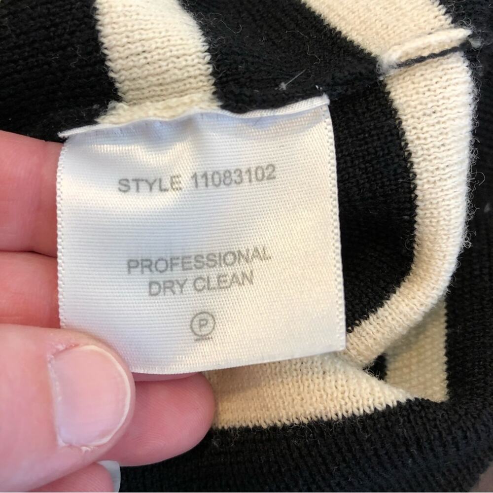 Tory Burch black and cream striped wool sweater size Extra Small - Picture 13 of 15